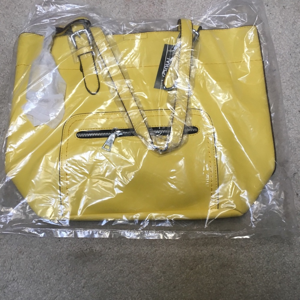 🎉Last 1 🎉NWT🌞 bring your own sunshine tote🌞 - Picture 6 of 8